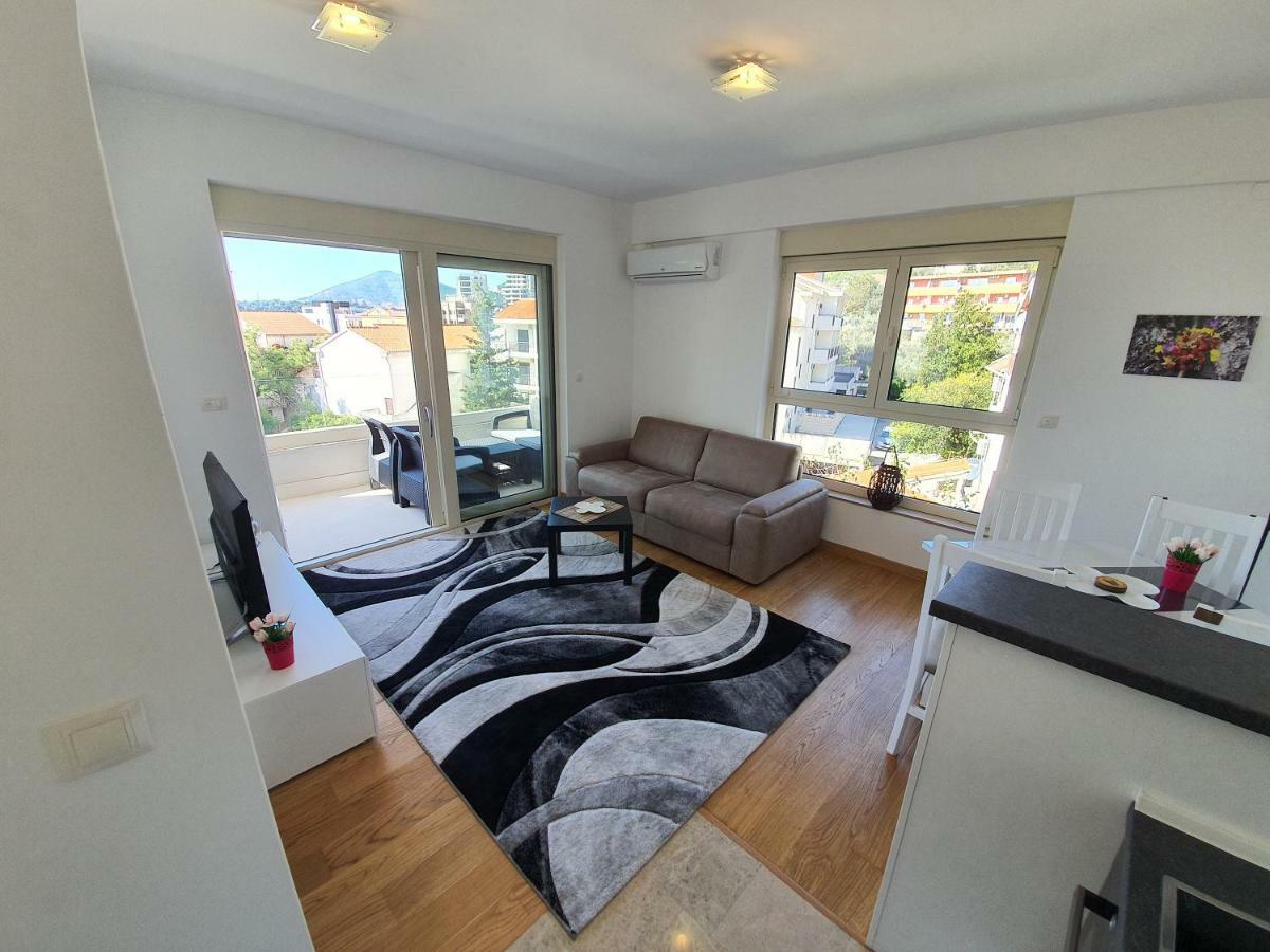 As Apartments 라파일로비치 외부 사진